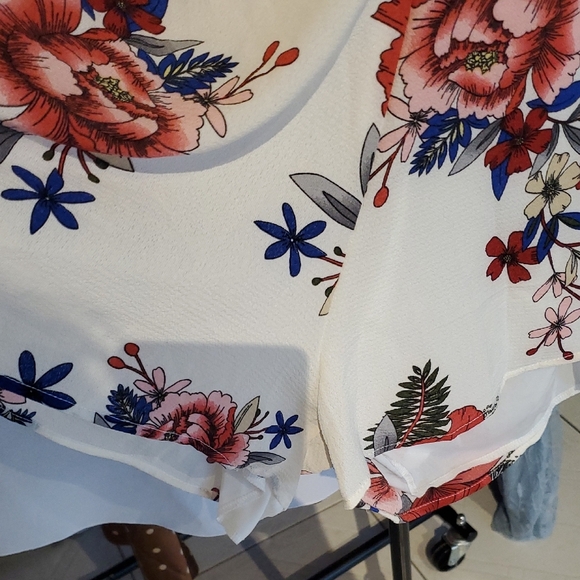 SHEIN White Floral Lace Jumpsuit - Picture 3 of 9